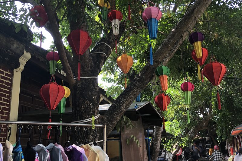 Cách Chọn Đèn Lồng Phù Hợp Không Gian — LongDenViet xưởng Tân Phú TP.HCM