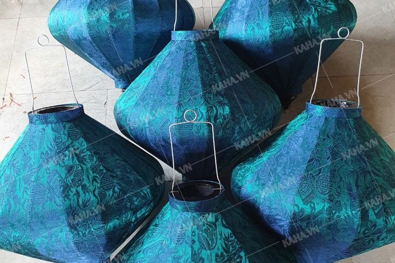 đèn lồng có thể dùng ngoài trời không — LongDenViet xưởng Tân Phú TP.HCM