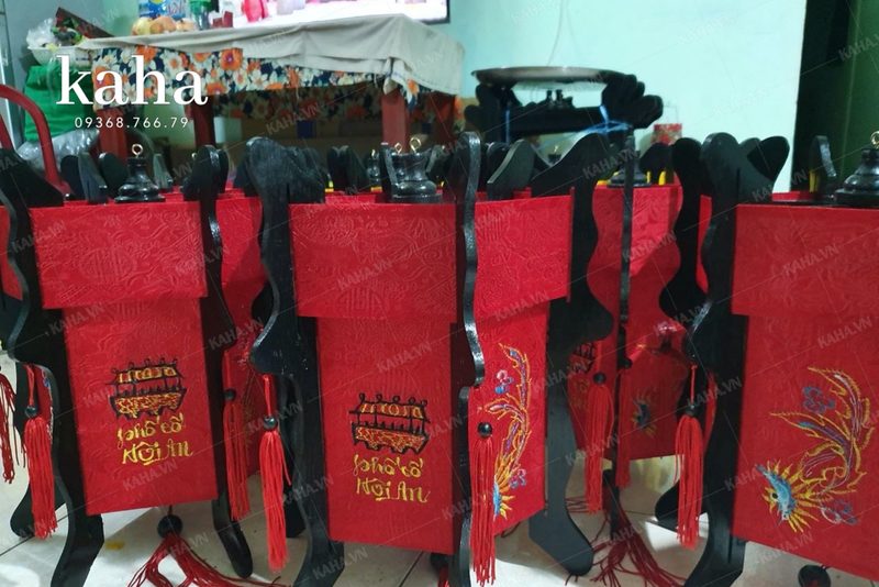 đèn lồng treo cây sân vườn — LongDenViet xưởng Tân Phú TP.HCM