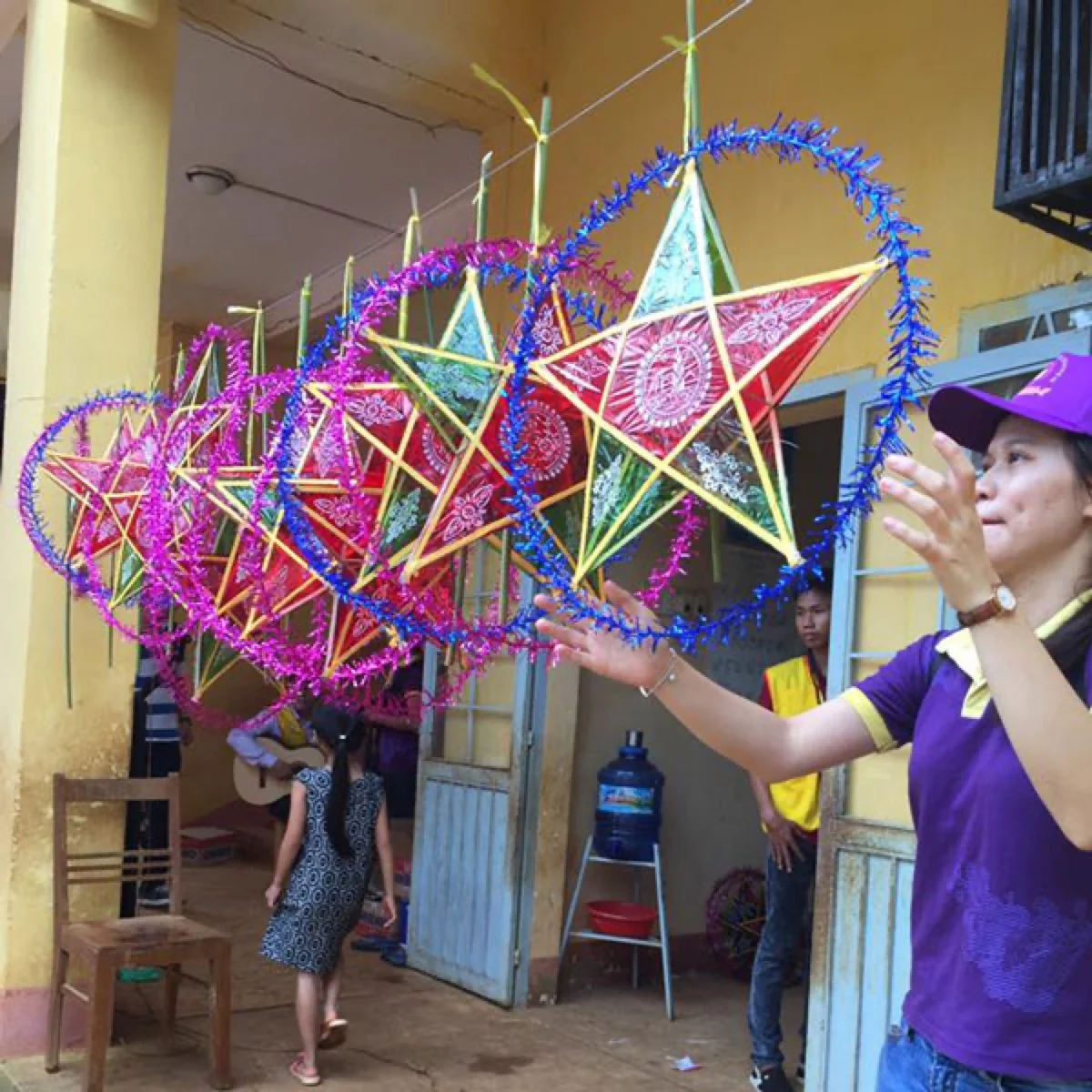 Trung Thu 2026 Ngày Mấy? - Ý Nghĩa, Trang Trí & Mua Đèn Lồng | LongDenViet