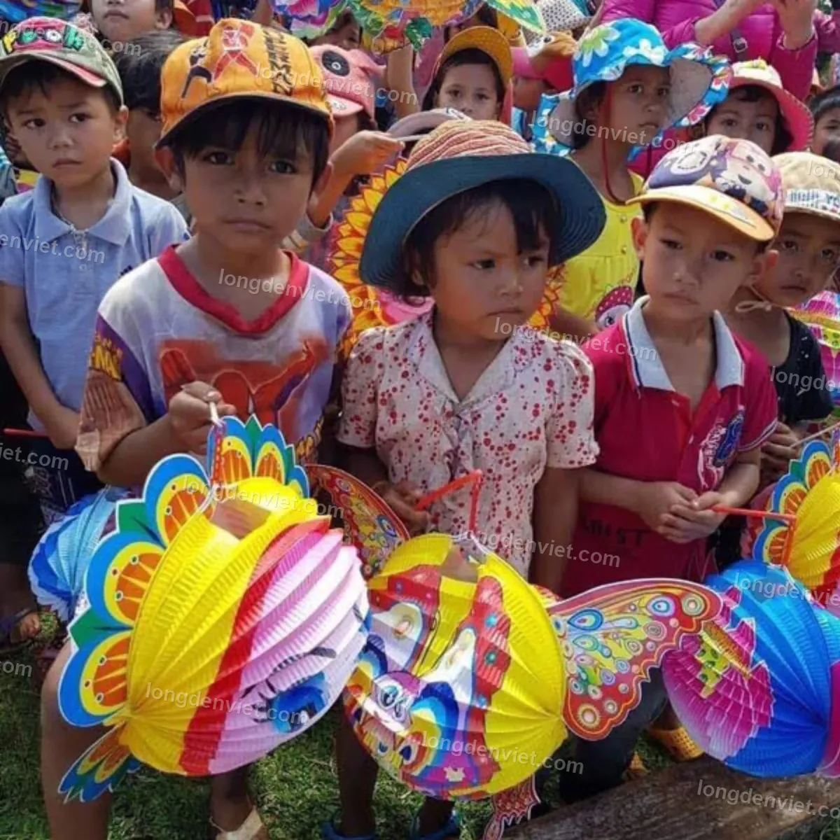 Đèn giấy xếp hình thú LongDenViet — ảnh thực tế 19