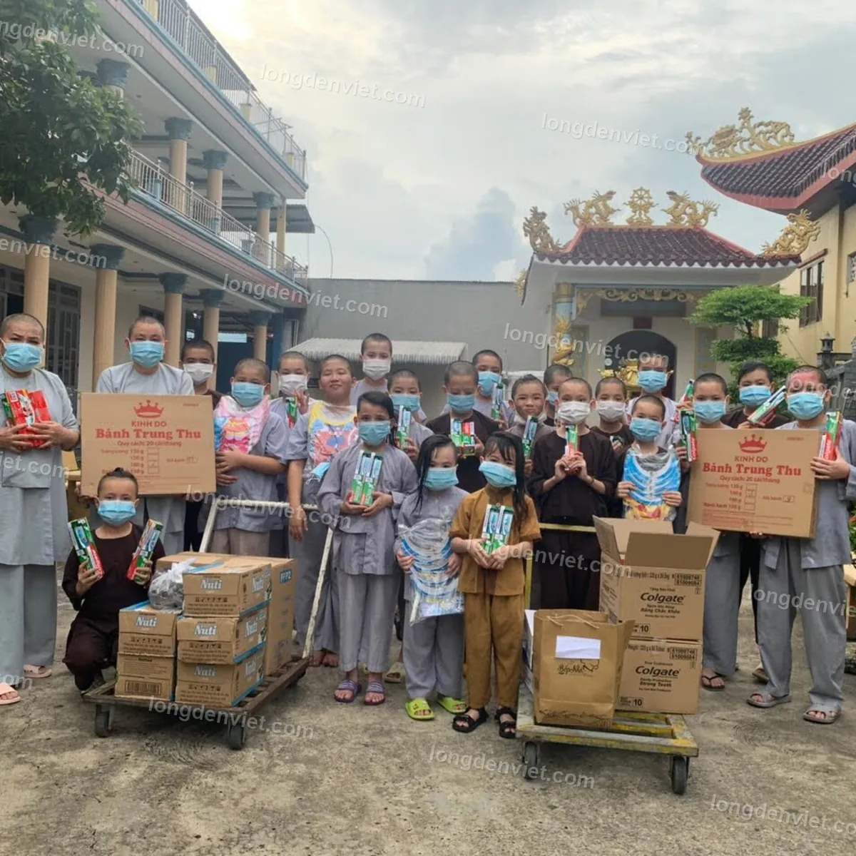 Đèn giấy xếp hình thú LongDenViet — ảnh thực tế 22