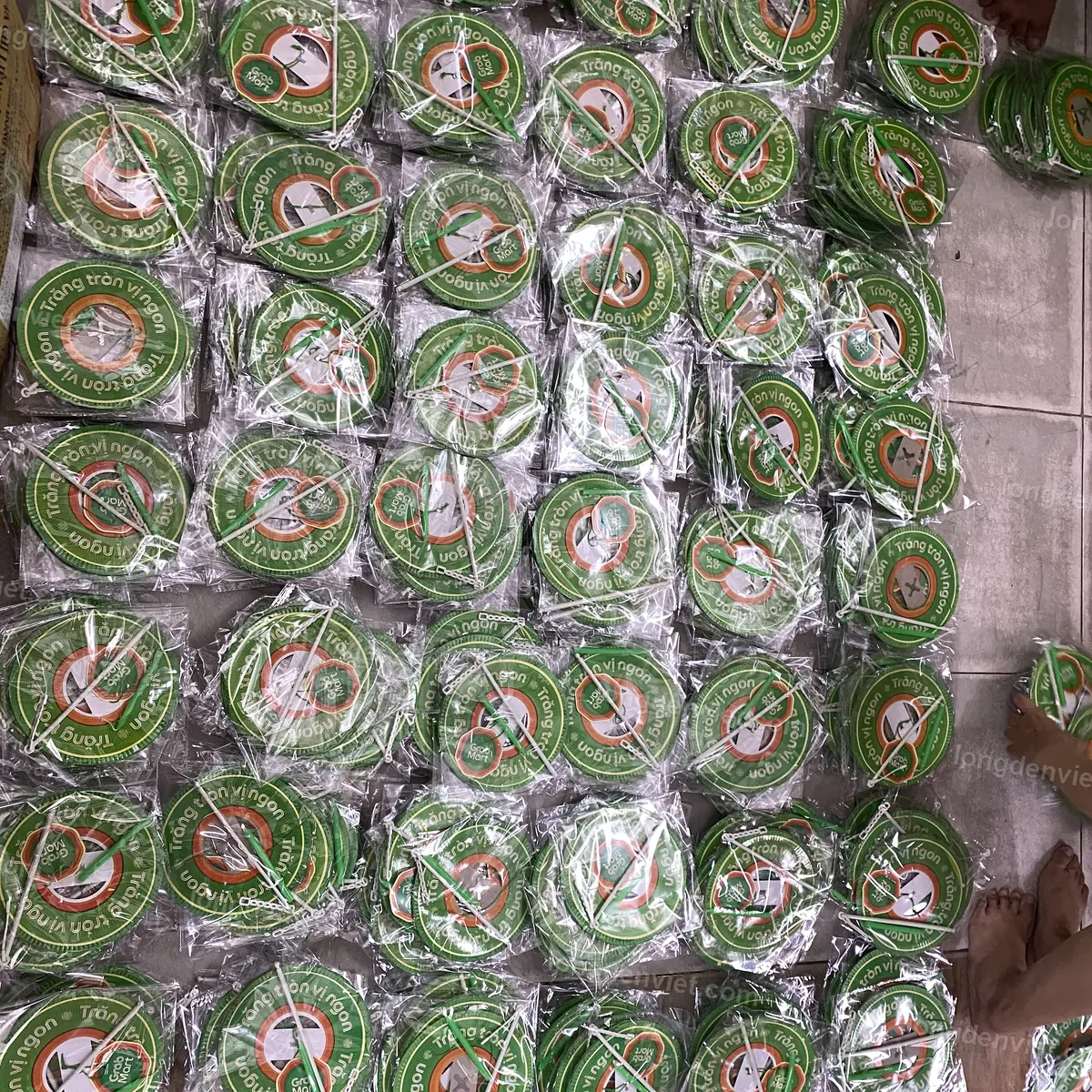 Đèn Trung Thu in logo doanh nghiệp LongDenViet — tư liệu đóng gói 2