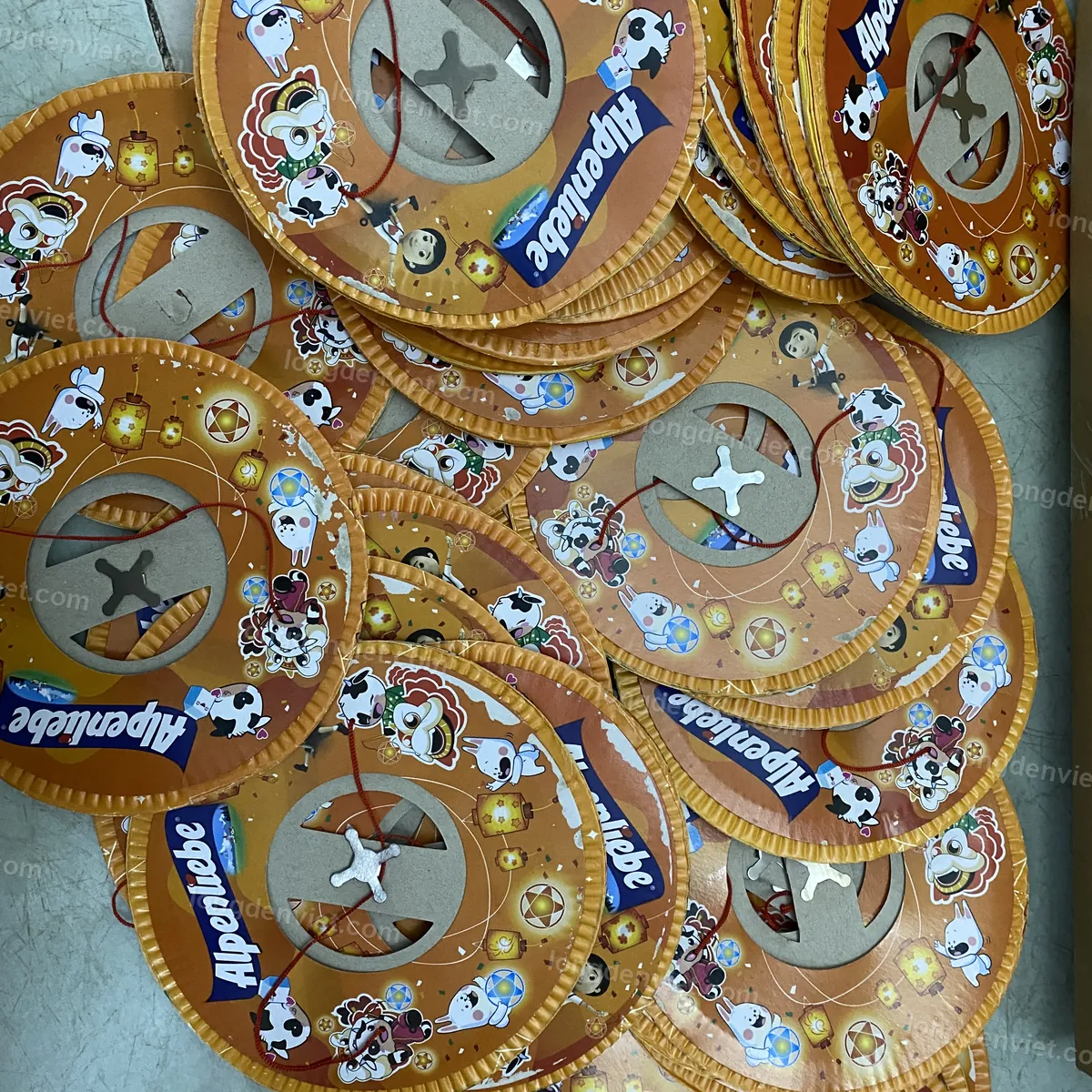 Đèn Trung Thu in logo doanh nghiệp LongDenViet — tư liệu đóng gói 13