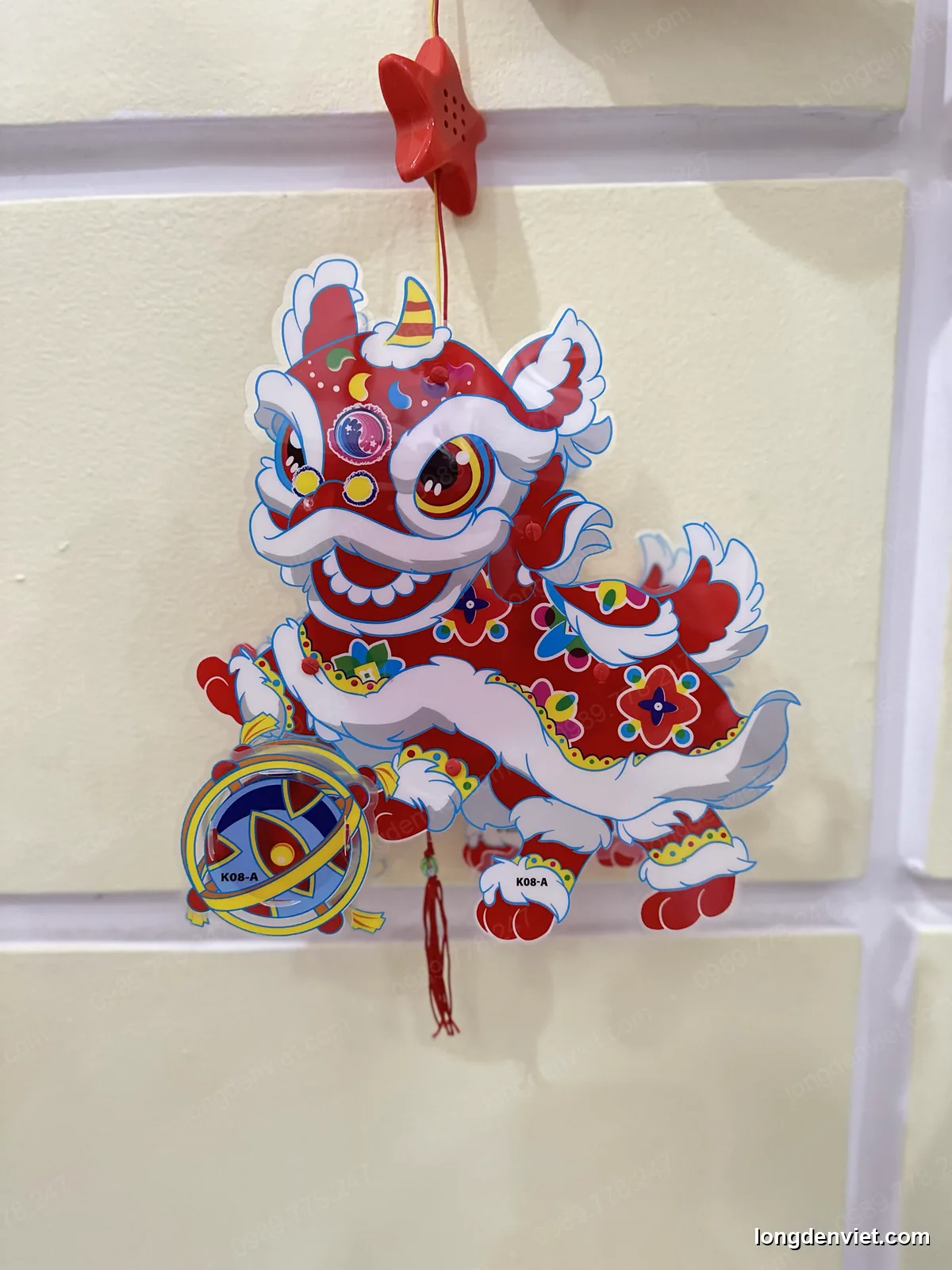 Đèn lồng con lân nhựa giả kiếng — mẫu đèn Trung Thu thủ công LongDenViet