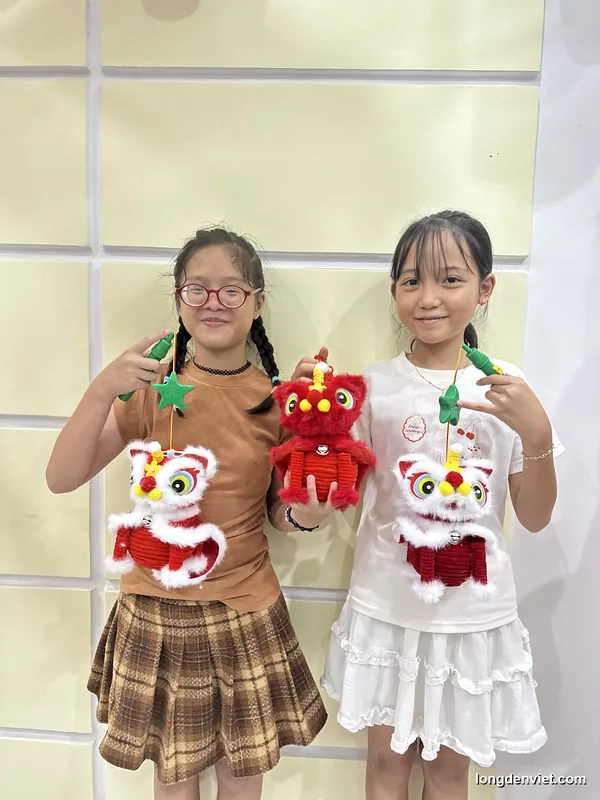 Đèn đầu lân thú bông — mã MS75