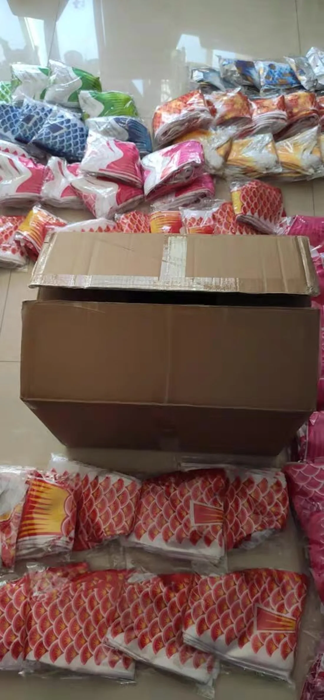Cờ cá chép Nhật Bản đóng gói số lượng lớn giá sỉ