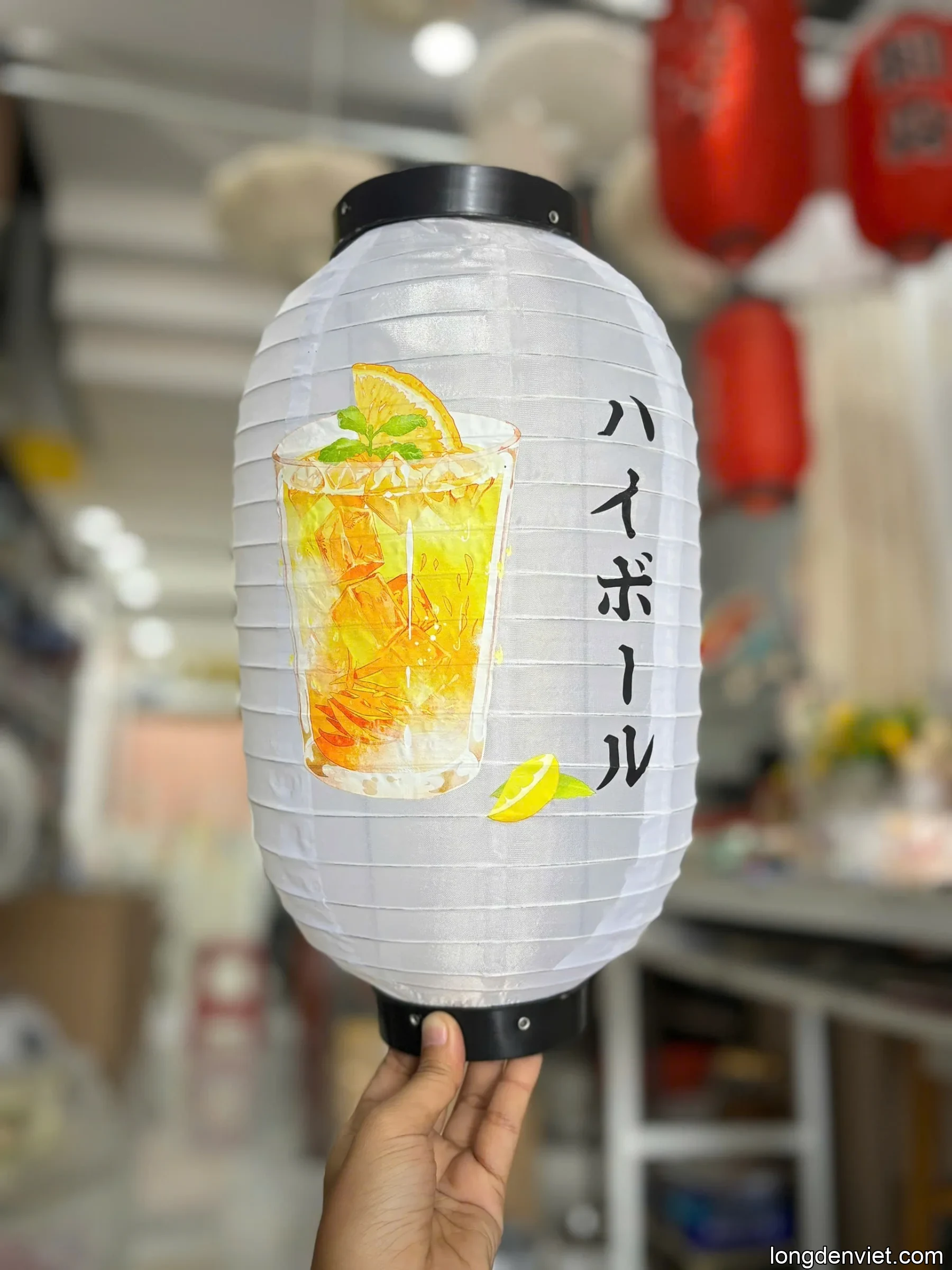Đèn lồng Nhật decor không gian Việt — …